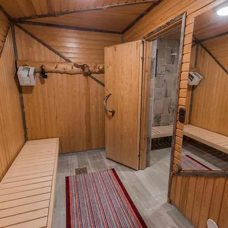 Finland - Golden Bear Βίλα *