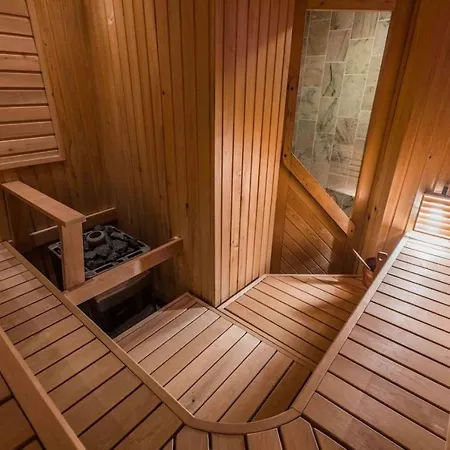 Finland - Golden Bear Levi